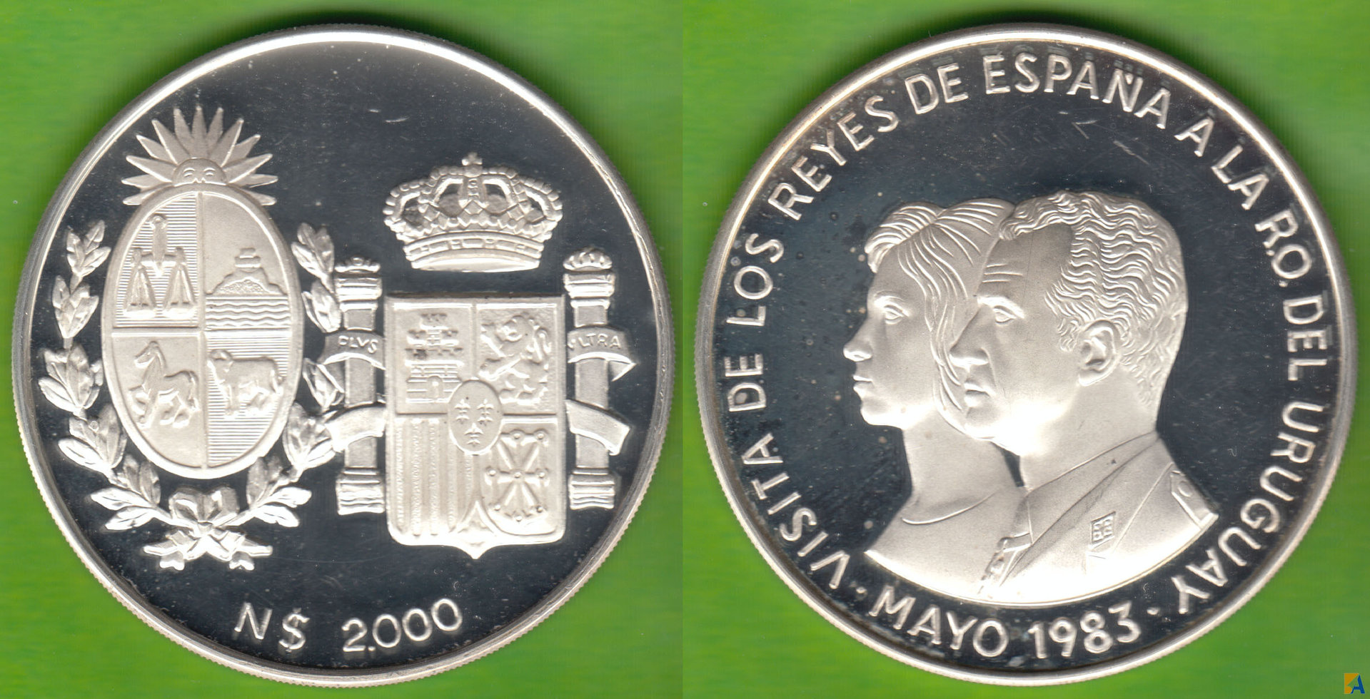 URUGUAY. 2000 NUEVOS PESOS DE 1983. PLATA 0.900.